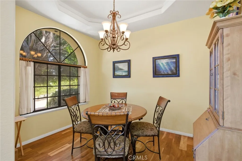 https://cdn.realtyfeed.com/cdn/127/306719758/97c29c8233e0979f52434170cd4dc388.webp
