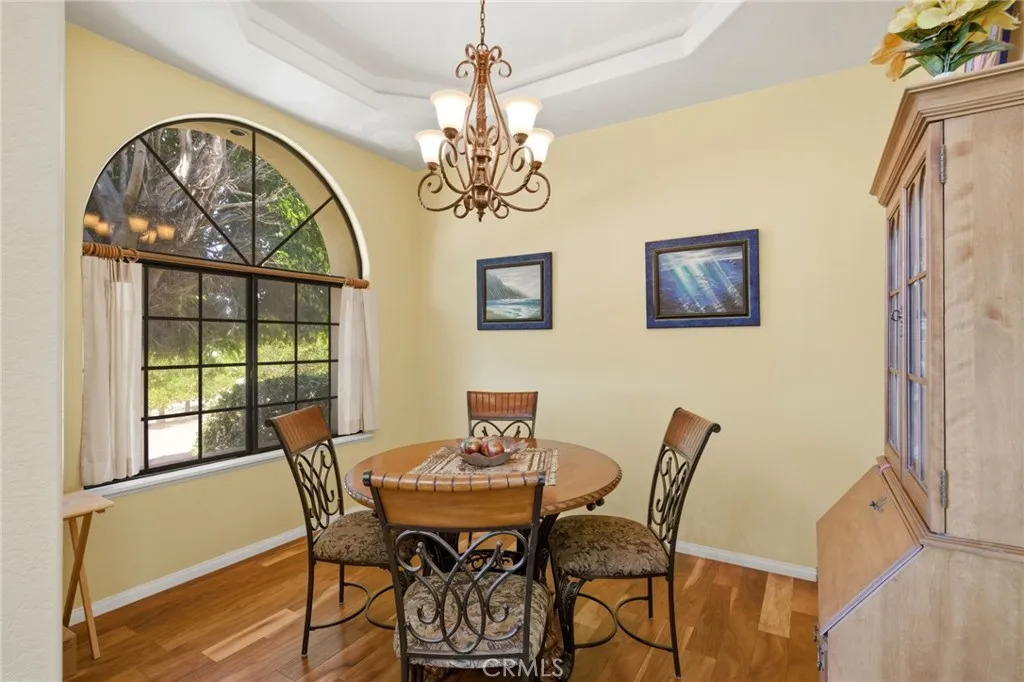 https://cdn.realtyfeed.com/cdn/127/306719758/d3a84f703a9423082d65b7d93d8d80d4.webp
