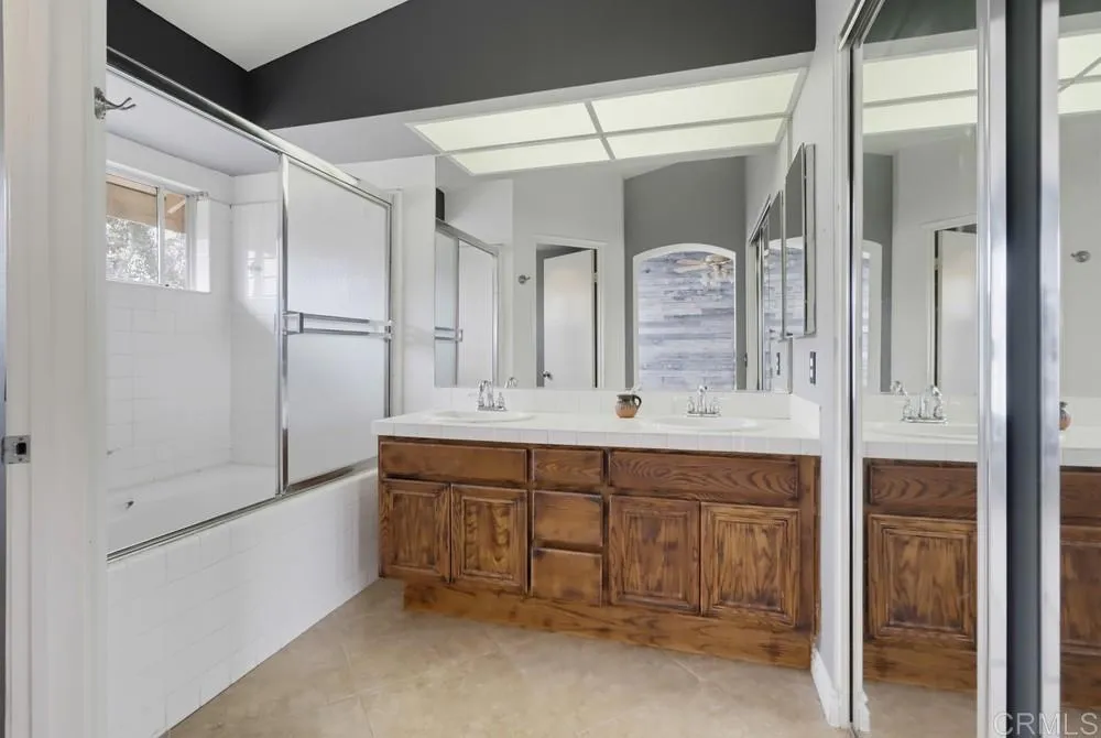 Photo #28: PTP2603749 Listing: Photo #28