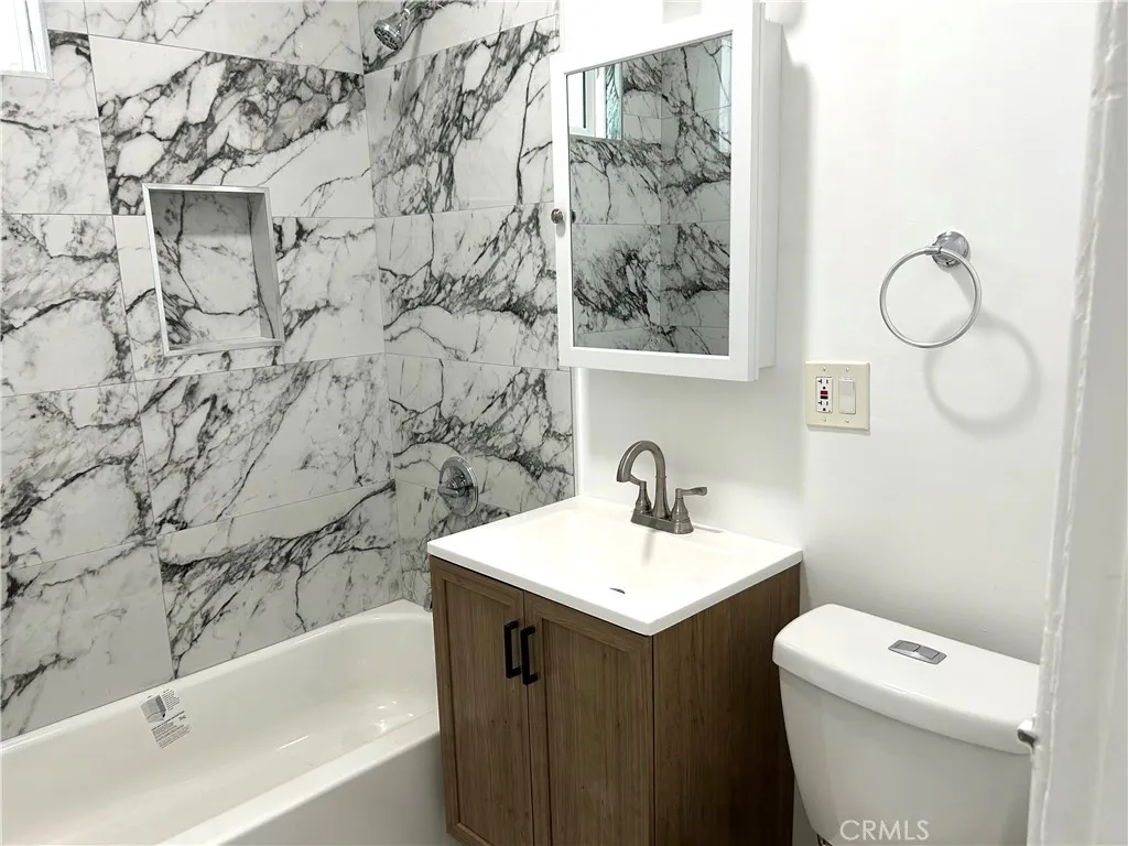 212 South Lake St., Los Angeles, CA 90057 - Photo 3 of 9, Los Angeles, CA