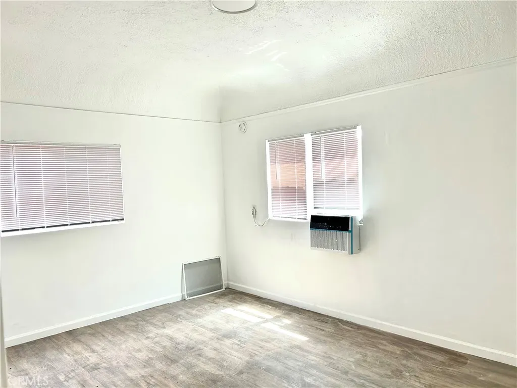 212 South Lake St., Los Angeles, CA 90057 - Photo 5 of 9, Los Angeles, CA