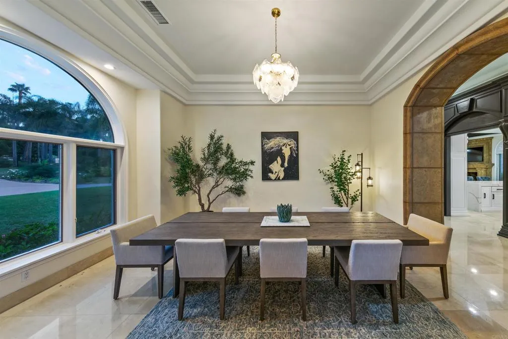 https://cdn.realtyfeed.com/cdn/127/306719807/1496a9e3363dd41225900c76e66a04fd.webp