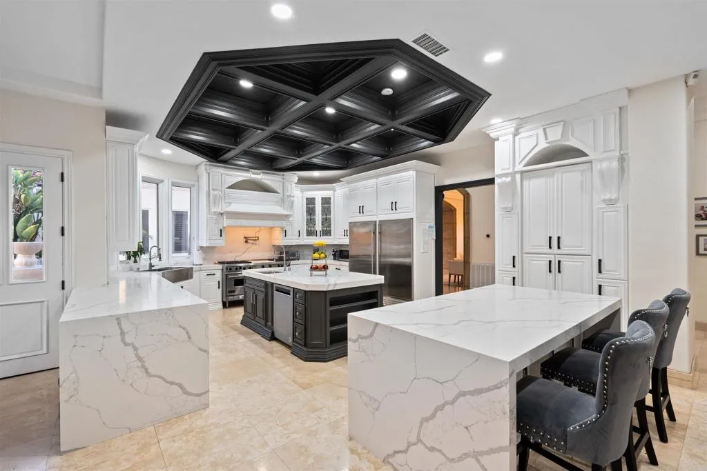 https://cdn.realtyfeed.com/cdn/127/306719807/68b3e59030f483312d07cd72b0c876f7.webp