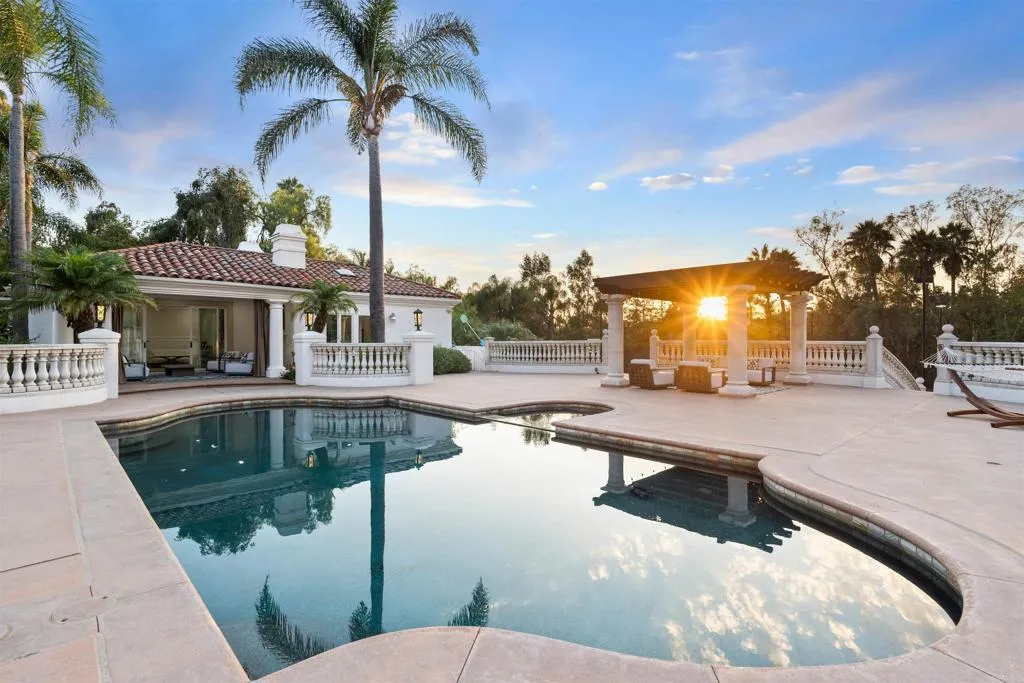 https://cdn.realtyfeed.com/cdn/127/306719807/adfa1c5dec6a64aef79240679610be7e.webp