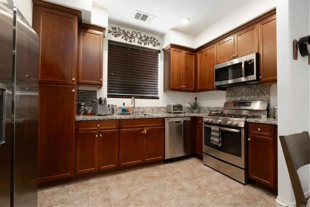 Photo #6: PTP2603756 Listing: Photo #6