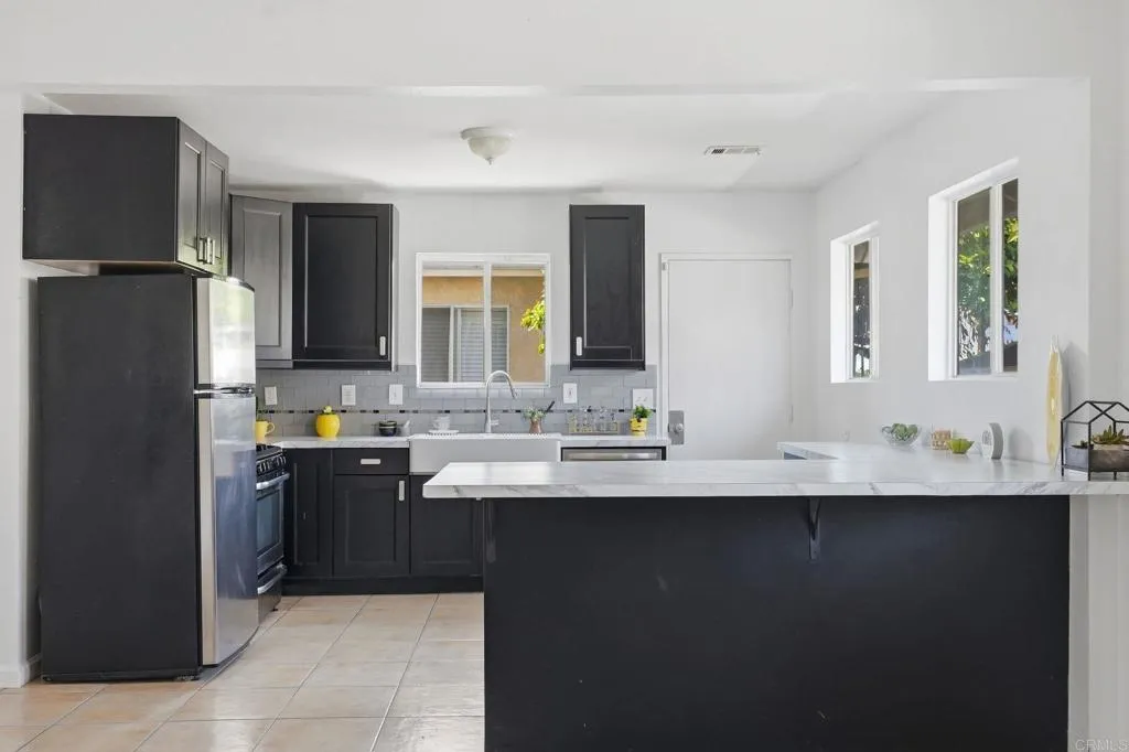 3144-48 Newton Avenue, San Diego, CA 92113 - Photo 4 of 15, San Diego, CA