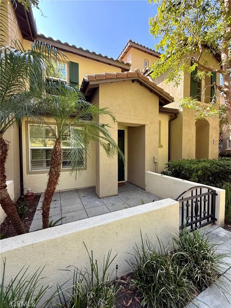Irvine, CA 92603