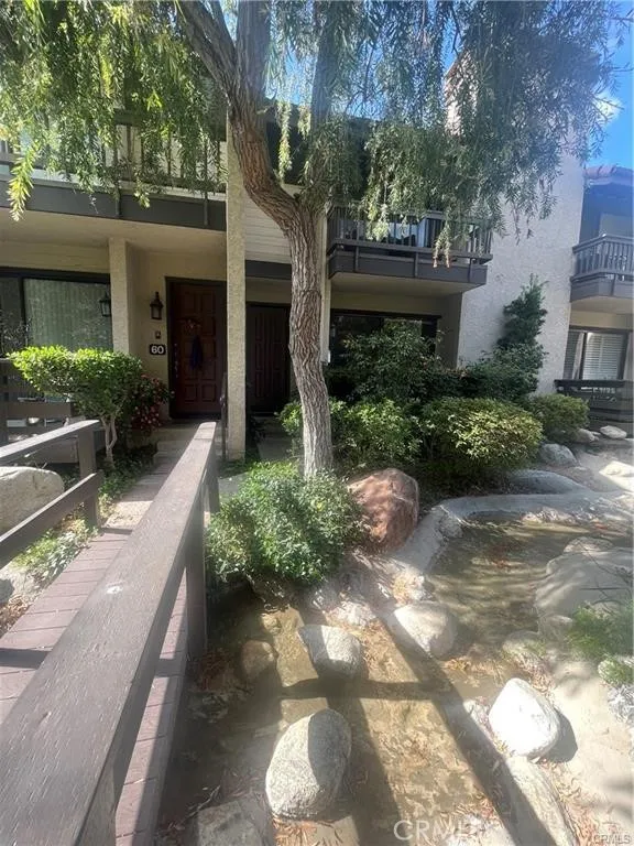 Woodland Hills, CA 91367