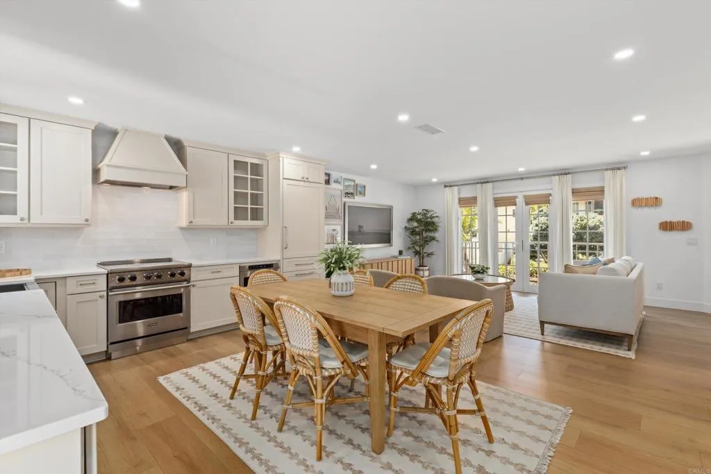https://cdn.realtyfeed.com/cdn/127/306719912/73299c179a0a754f94eb5e9b76409fe4.webp