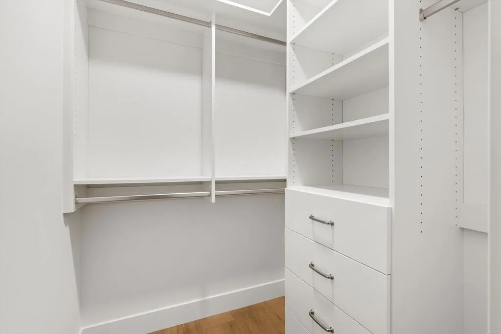 https://cdn.realtyfeed.com/cdn/127/306719912/935e4bb8467a5678deb43f09fd6a46d5.webp