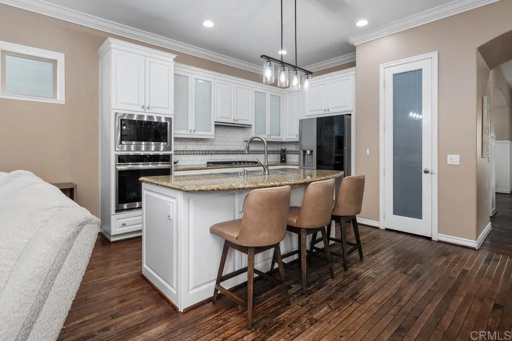 https://cdn.realtyfeed.com/cdn/127/306719926/0ace809e58c99d289646308c08b5745c.webp