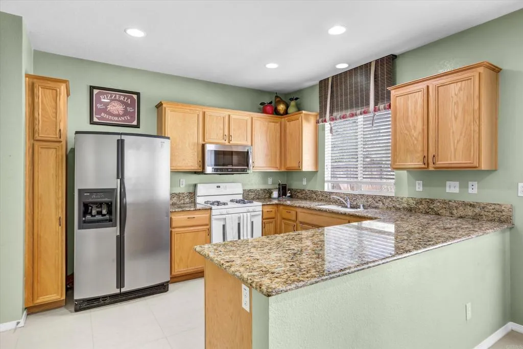 https://cdn.realtyfeed.com/cdn/127/306719934/6d8bb76840983c9f41f1e66134637467.webp