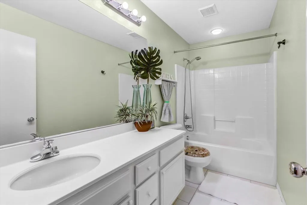https://cdn.realtyfeed.com/cdn/127/306719934/dce84aea21dfc552bdb3ec791e152b65.webp