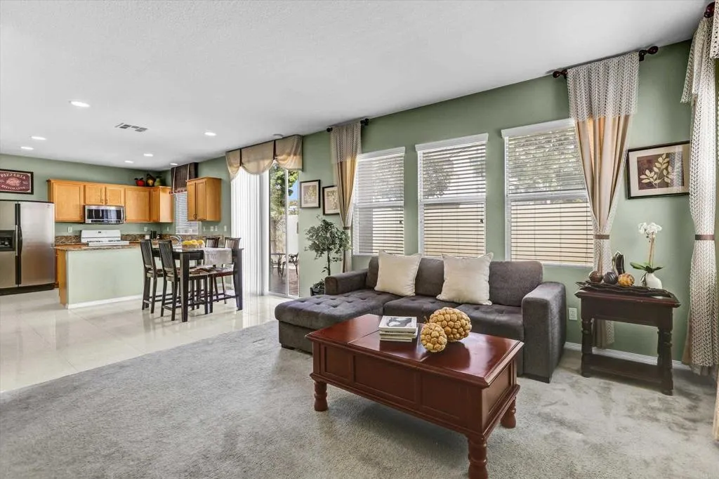 https://cdn.realtyfeed.com/cdn/127/306719934/e59962da89e48db05453434011de0796.webp