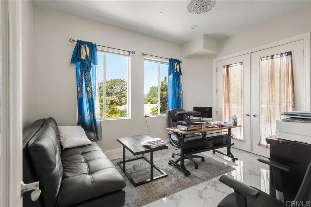 https://cdn.realtyfeed.com/cdn/127/306719960/2381a6527cdd6bb701e157df3b1d2f8e.webp