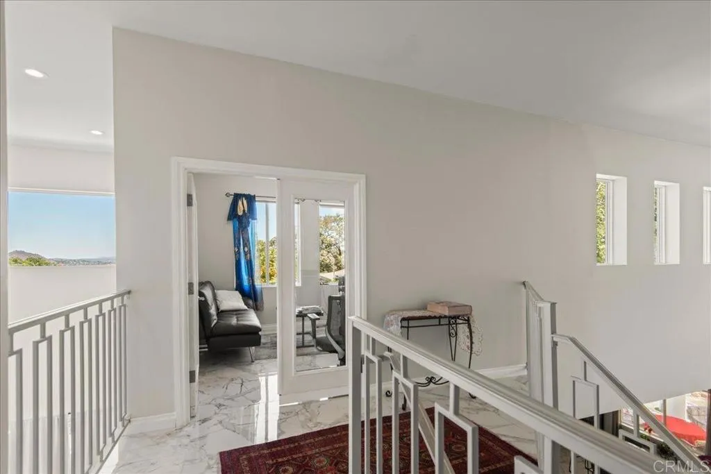 https://cdn.realtyfeed.com/cdn/127/306719960/c75760230be5454d352788f1e516c41a.webp