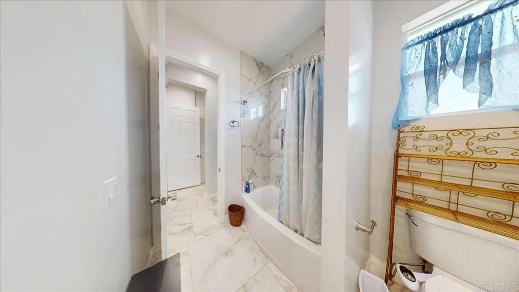 https://cdn.realtyfeed.com/cdn/127/306719960/e8874c97be6788e436b1eb999171745f.webp