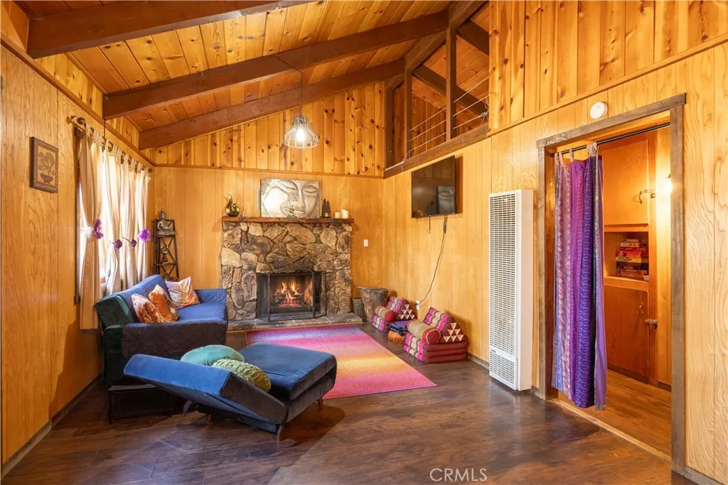 620 W Aeroplane Boulevard, Big Bear City, CA 92314 - Photo 3 of 22, Big Bear City, CA