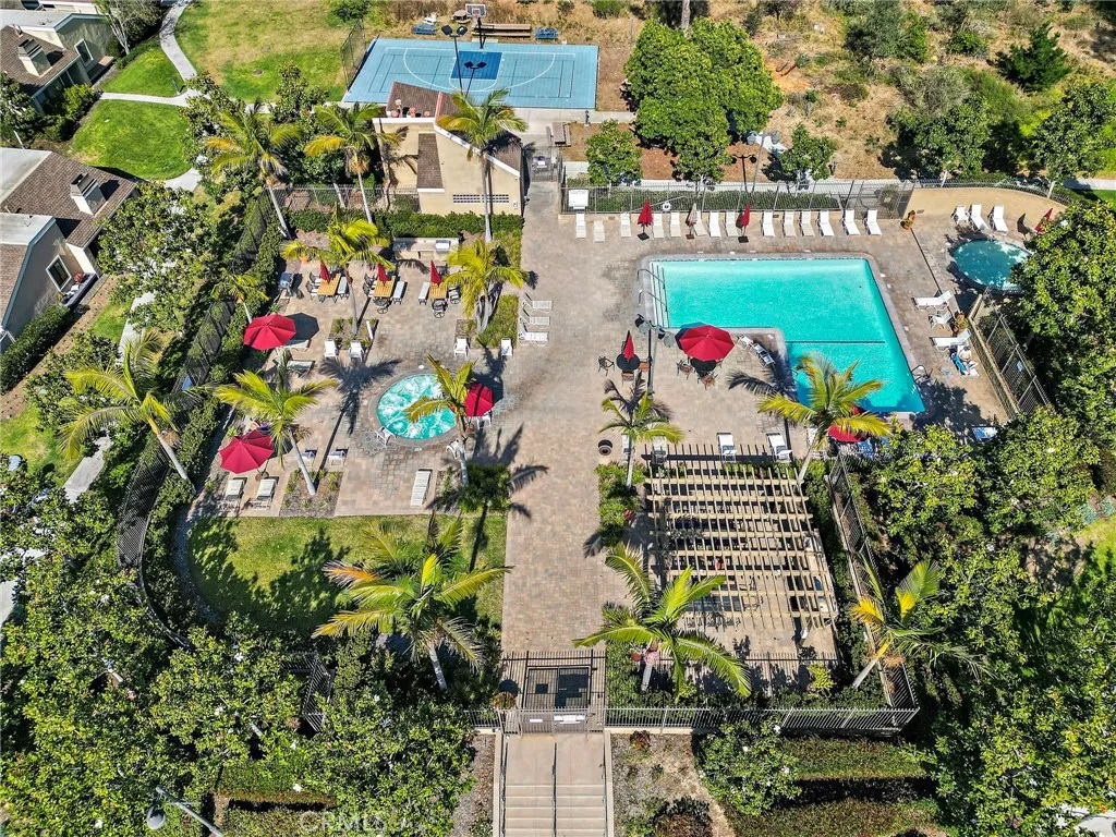 Newport Beach, CA 92663