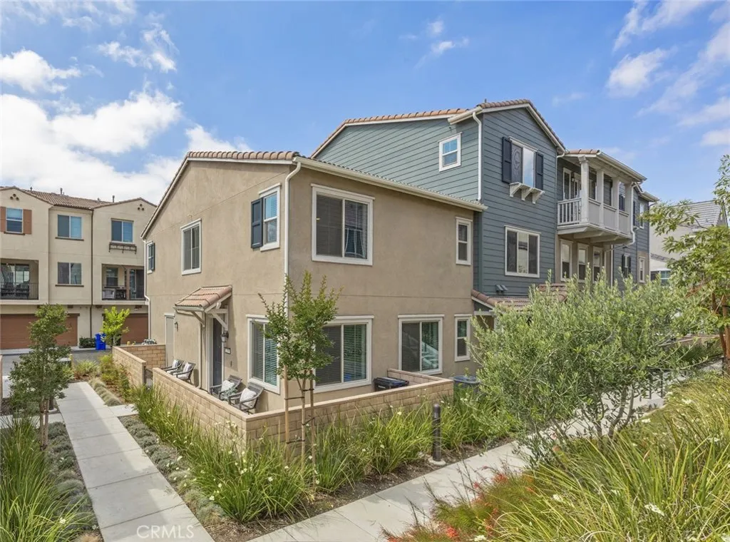 Upland, CA 91786