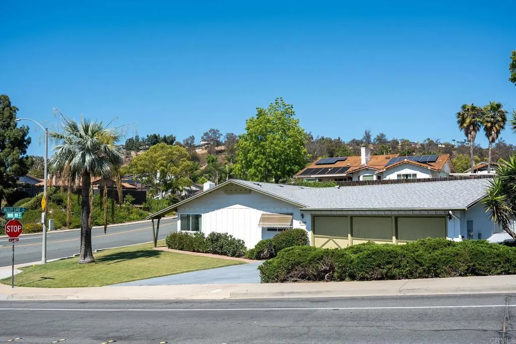 https://cdn.realtyfeed.com/cdn/127/306720008/28dfe7def8f976c02fc9e6fbe1fa0de4.webp