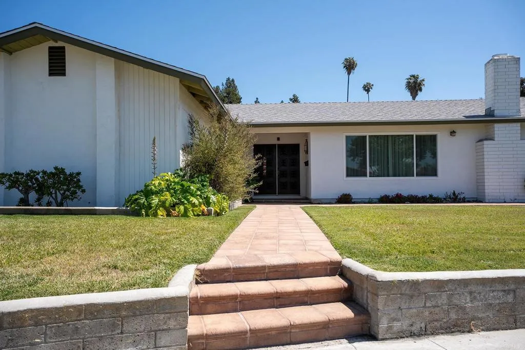 https://cdn.realtyfeed.com/cdn/127/306720008/49639d18fdb96b8037d507730df42ed5.webp