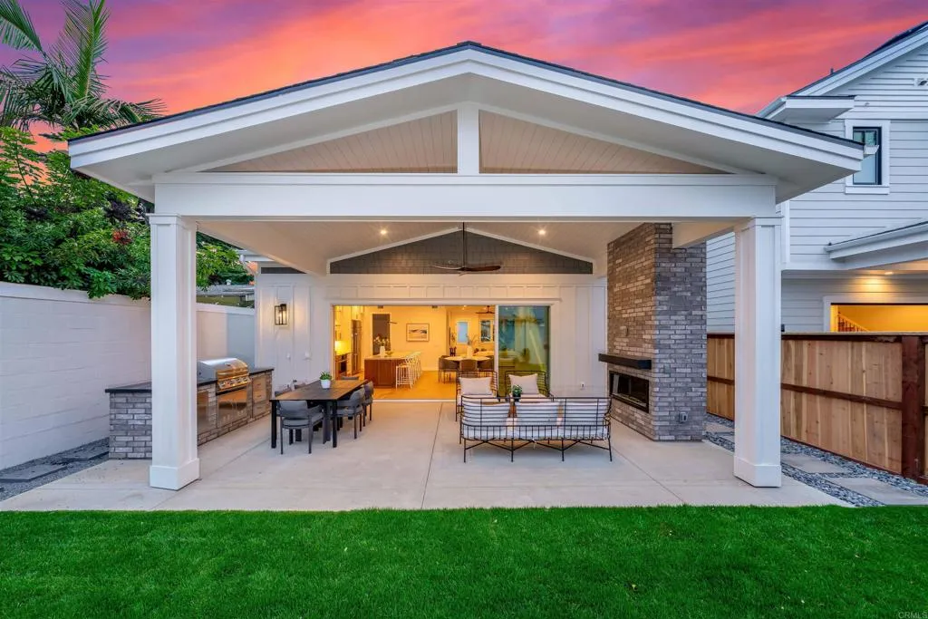 https://cdn.realtyfeed.com/cdn/127/306720017/2206c6b445ad094cd08025b39f8cdd4c.webp