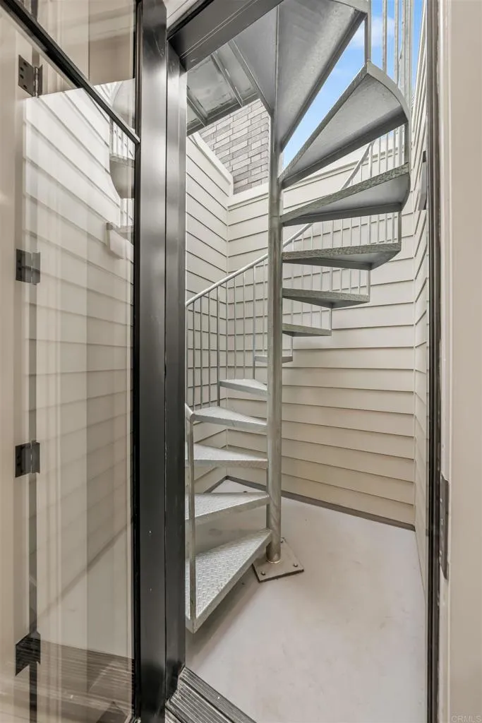 https://cdn.realtyfeed.com/cdn/127/306720017/9d992ebfedcd51cc2b345c6bfa8b3e9f.webp