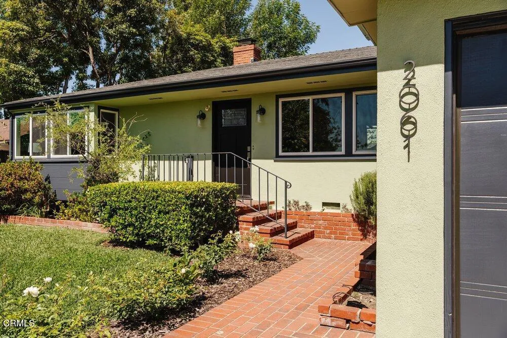Altadena, CA 91001