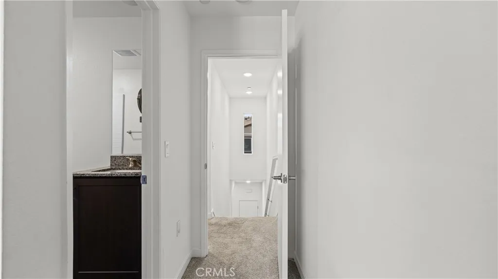 https://cdn.realtyfeed.com/cdn/127/306720023/f78dae714cd5ec80c6f4ea84c234ebb0.webp