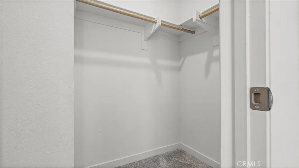 https://cdn.realtyfeed.com/cdn/127/306720023/fa43f7b891401aa67e1d5babd943881e.webp