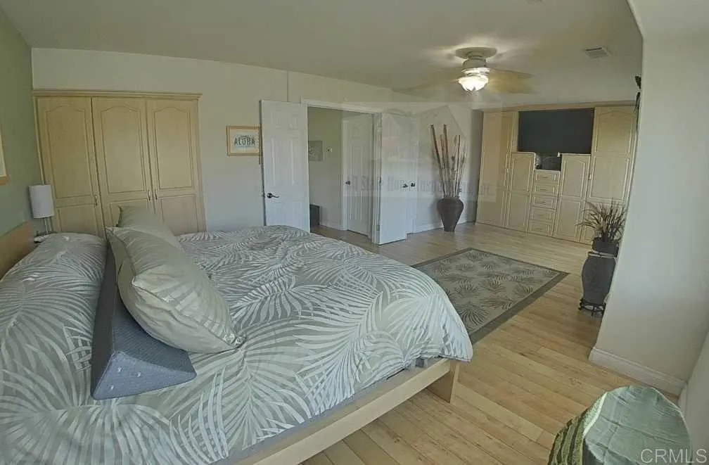 https://cdn.realtyfeed.com/cdn/127/306720040/4ec3ac7a31b5e6e97da06361901387f7.webp