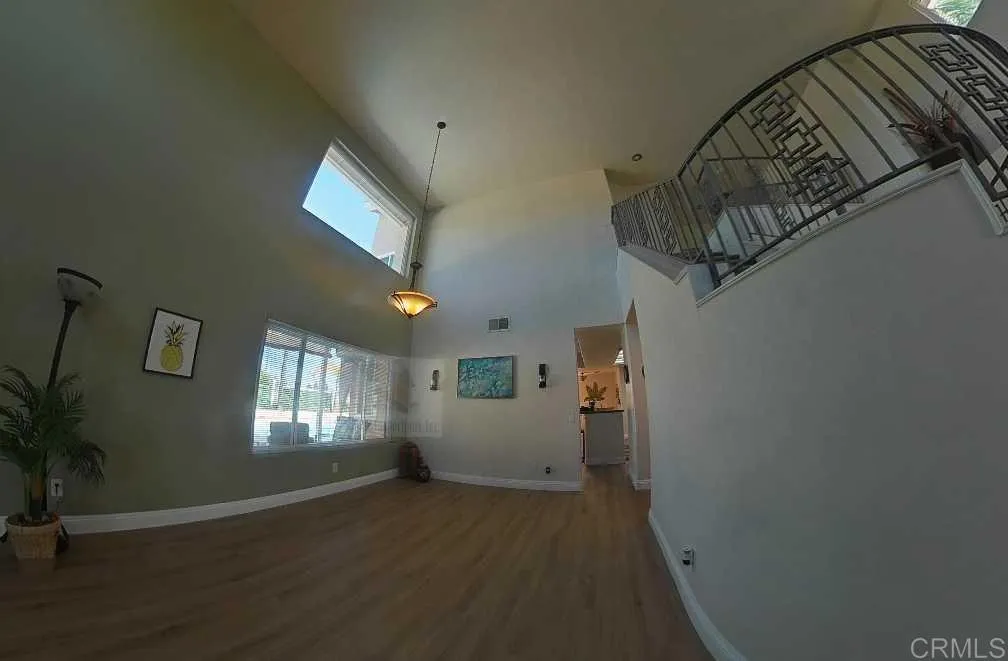 https://cdn.realtyfeed.com/cdn/127/306720040/b58fe0604202f632f12da000214cc494.webp