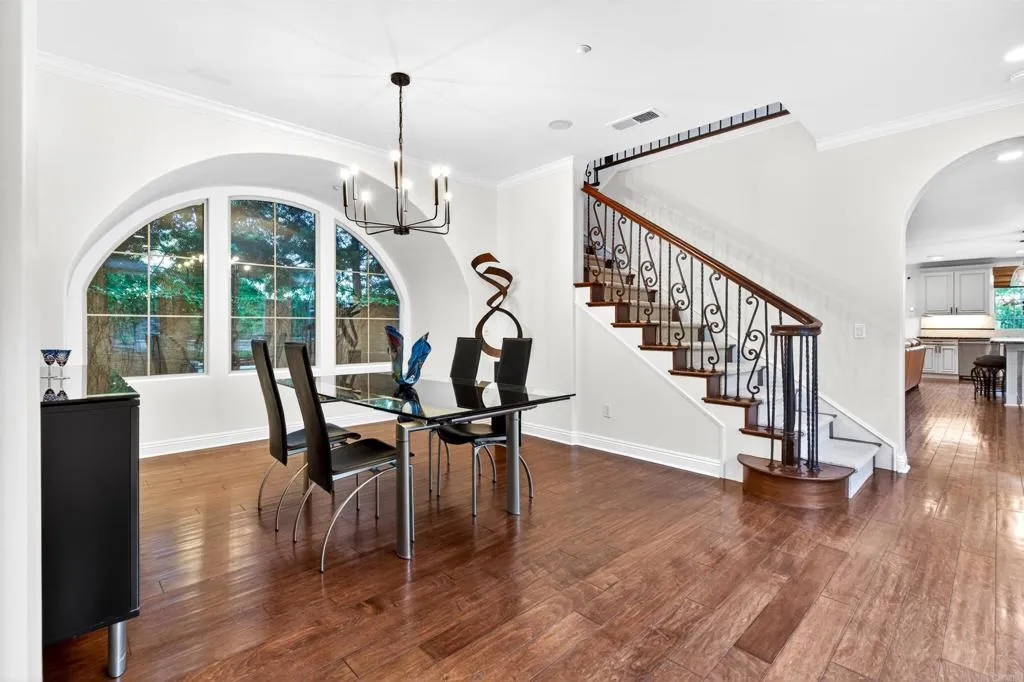 https://cdn.realtyfeed.com/cdn/127/306720106/4ad67a68dfd021ce6510cdef7e3af024.webp
