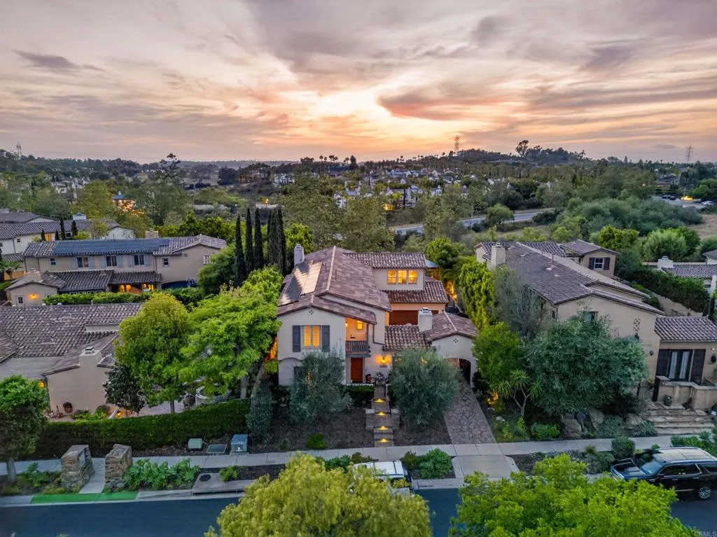 https://cdn.realtyfeed.com/cdn/127/306720106/4e7cf70c74843699c8559409a7803475.webp