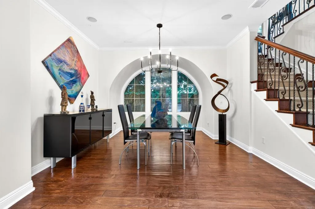https://cdn.realtyfeed.com/cdn/127/306720106/5097224c86330433da11f13f15c7e863.webp