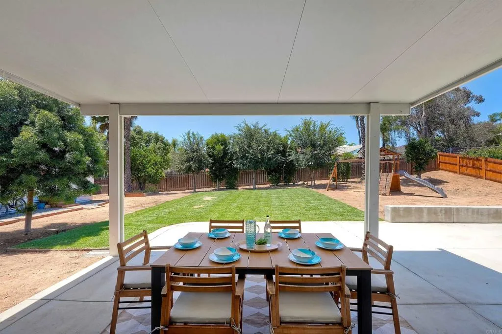 https://cdn.realtyfeed.com/cdn/127/306720146/6d59bcd5f931d047aa0f4e21440dfc85.webp
