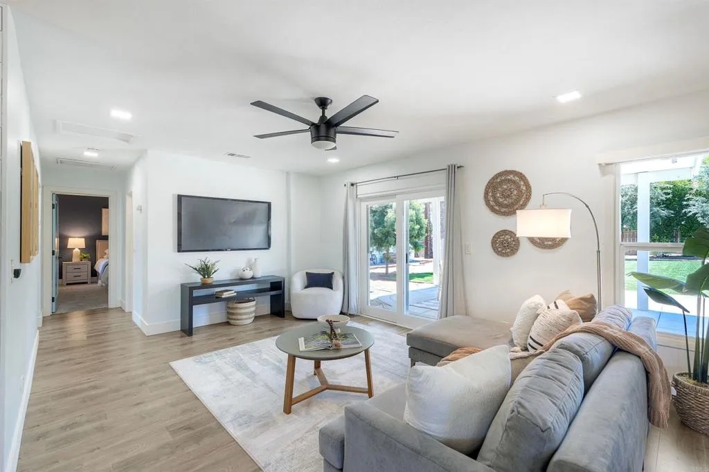 https://cdn.realtyfeed.com/cdn/127/306720146/81939a5106a355ccd3f40b3ca71d8b72.webp