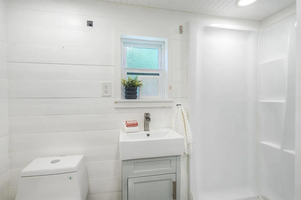 https://cdn.realtyfeed.com/cdn/127/306720146/873f110ed4f3e3f24a1d25a78e8f3a04.webp
