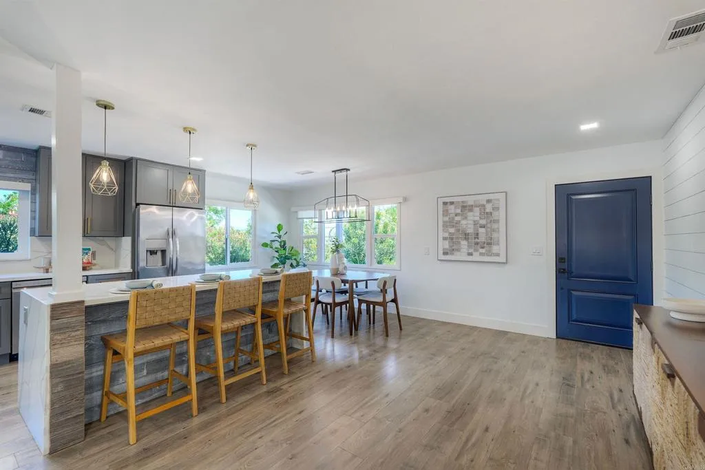 https://cdn.realtyfeed.com/cdn/127/306720146/d0b347bcf5d0f6e1a5ad376f641c38fb.webp