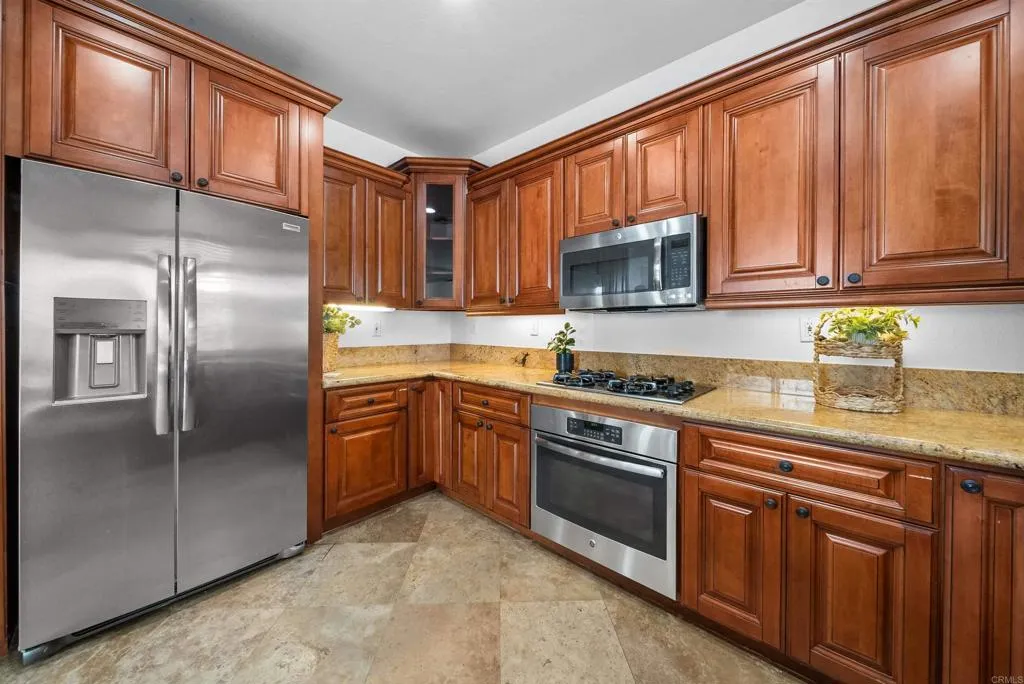 https://cdn.realtyfeed.com/cdn/127/306720154/00b04c4cbfff24c600d931435698f971.webp
