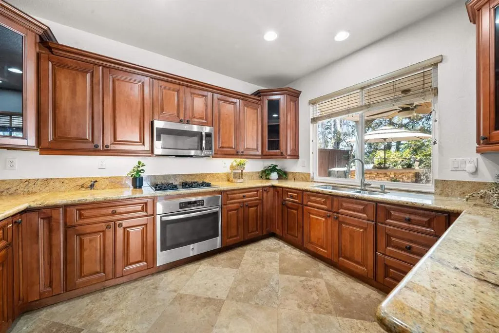 https://cdn.realtyfeed.com/cdn/127/306720154/3b24e069b934ab238f64039da618551c.webp