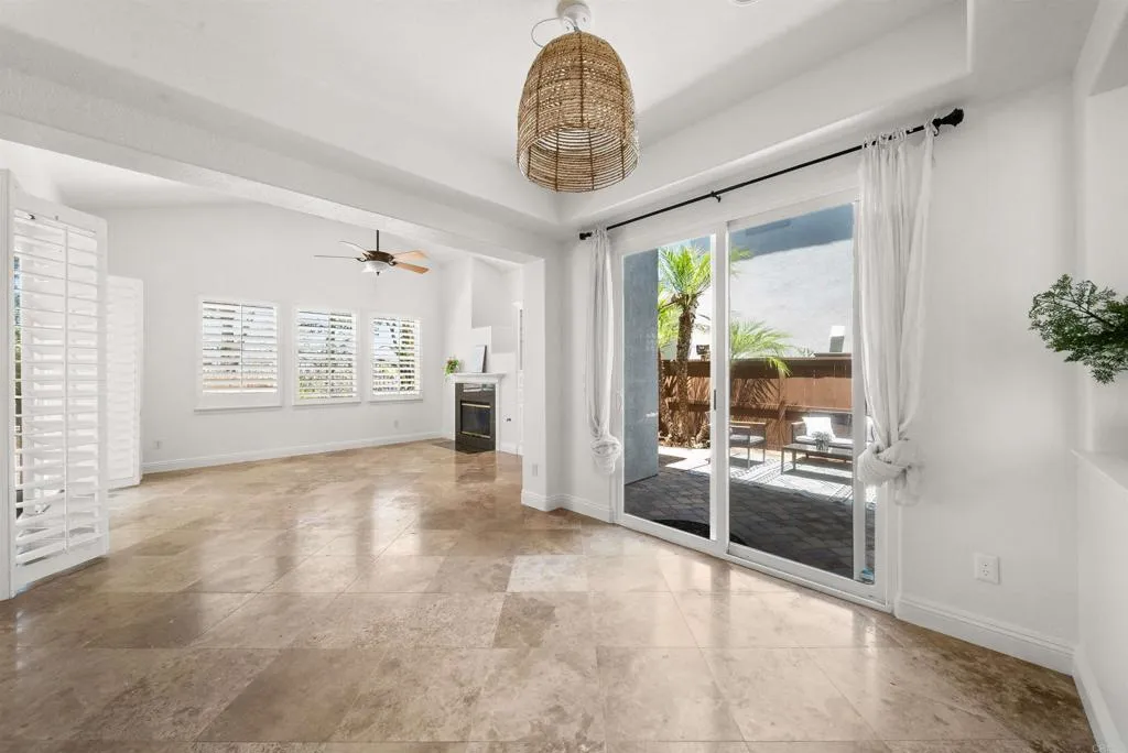 https://cdn.realtyfeed.com/cdn/127/306720154/d97d15b9b54f077b8cd875cb914b8a06.webp