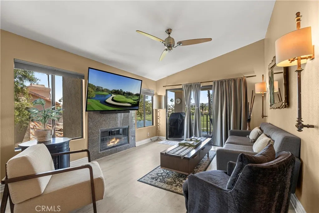 Palm Desert, CA 92211