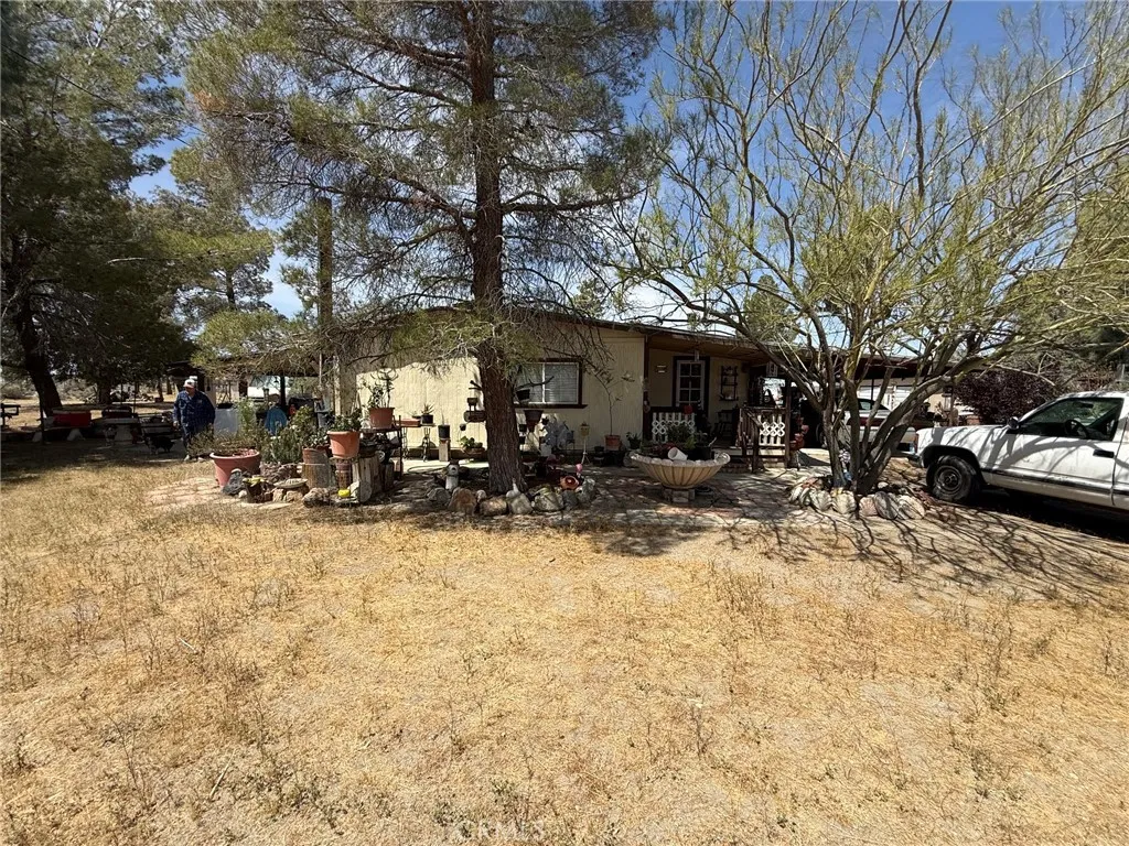 19536 Valle Vista Road, Phelan, CA 92301 - Photo 2 of 17, Phelan, CA