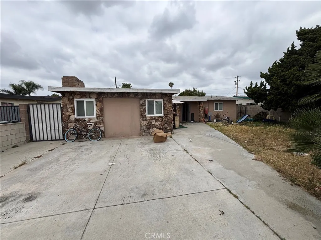 9841 W. Chanticleer Rd