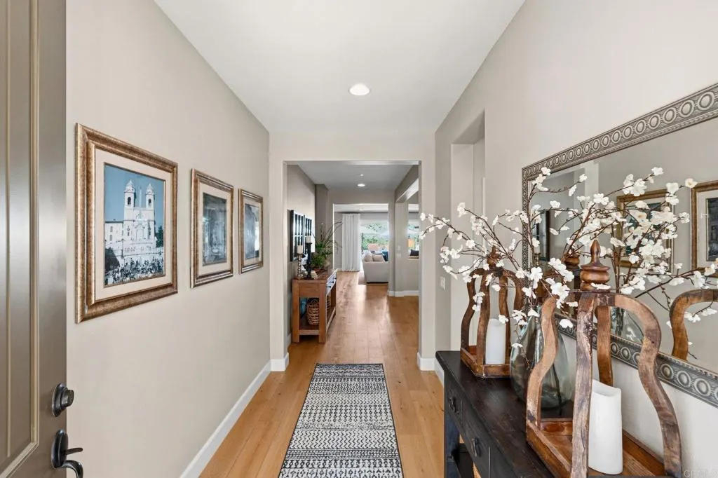 https://cdn.realtyfeed.com/cdn/127/306720261/c8a5cfde0e0ae0bea3cae30a7d84290f.webp