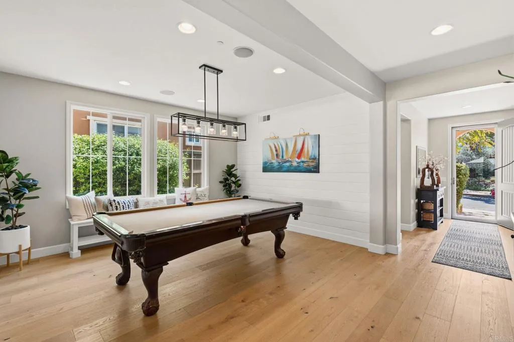 https://cdn.realtyfeed.com/cdn/127/306720261/f8d38b3e90a2351cb4238db438a1f5a5.webp