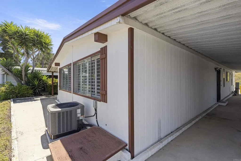 https://cdn.realtyfeed.com/cdn/127/306720313/541f2ca9bdf98440ec560a5e8168e8c8.webp