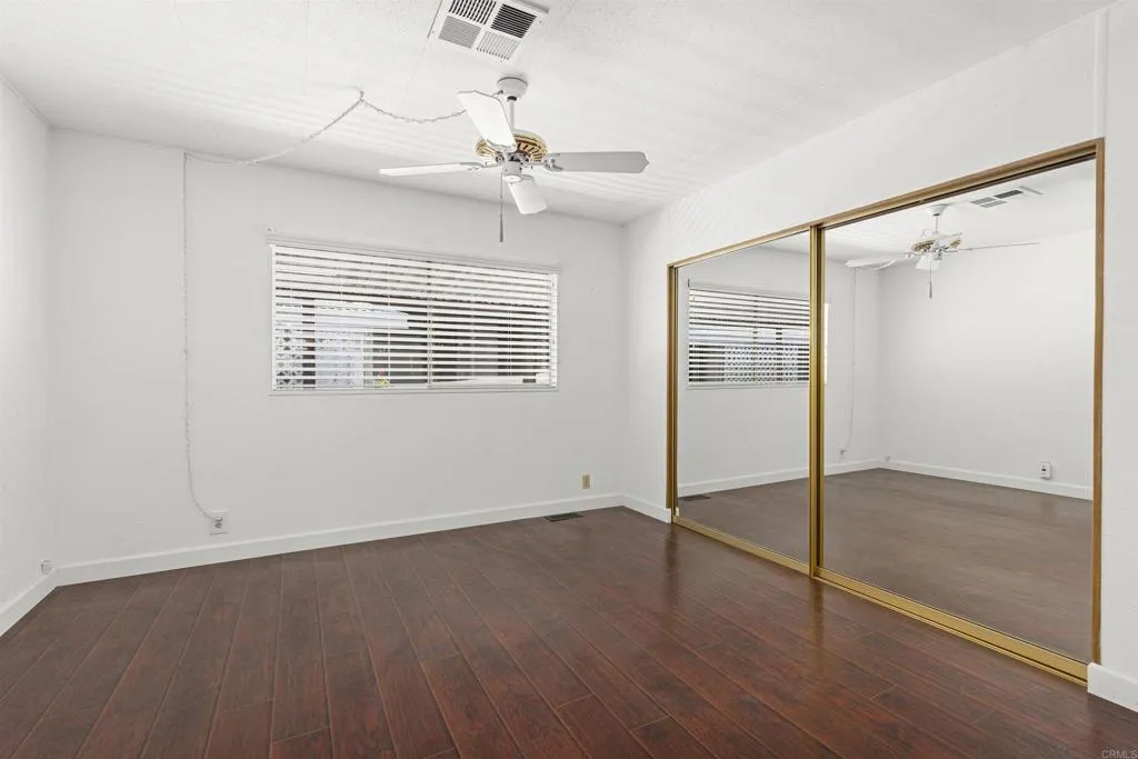 https://cdn.realtyfeed.com/cdn/127/306720313/9accd452fcc9362fb388027ace77a7db.webp